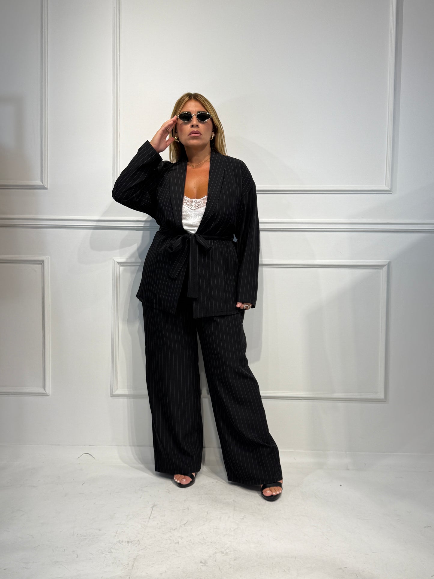 Coordinato CURVY Gessato Kim Nero