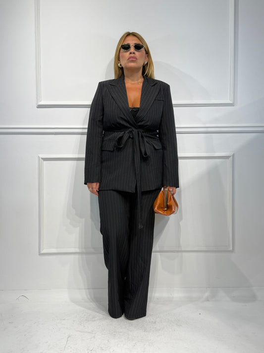 Tailleur Katia Gessato nero