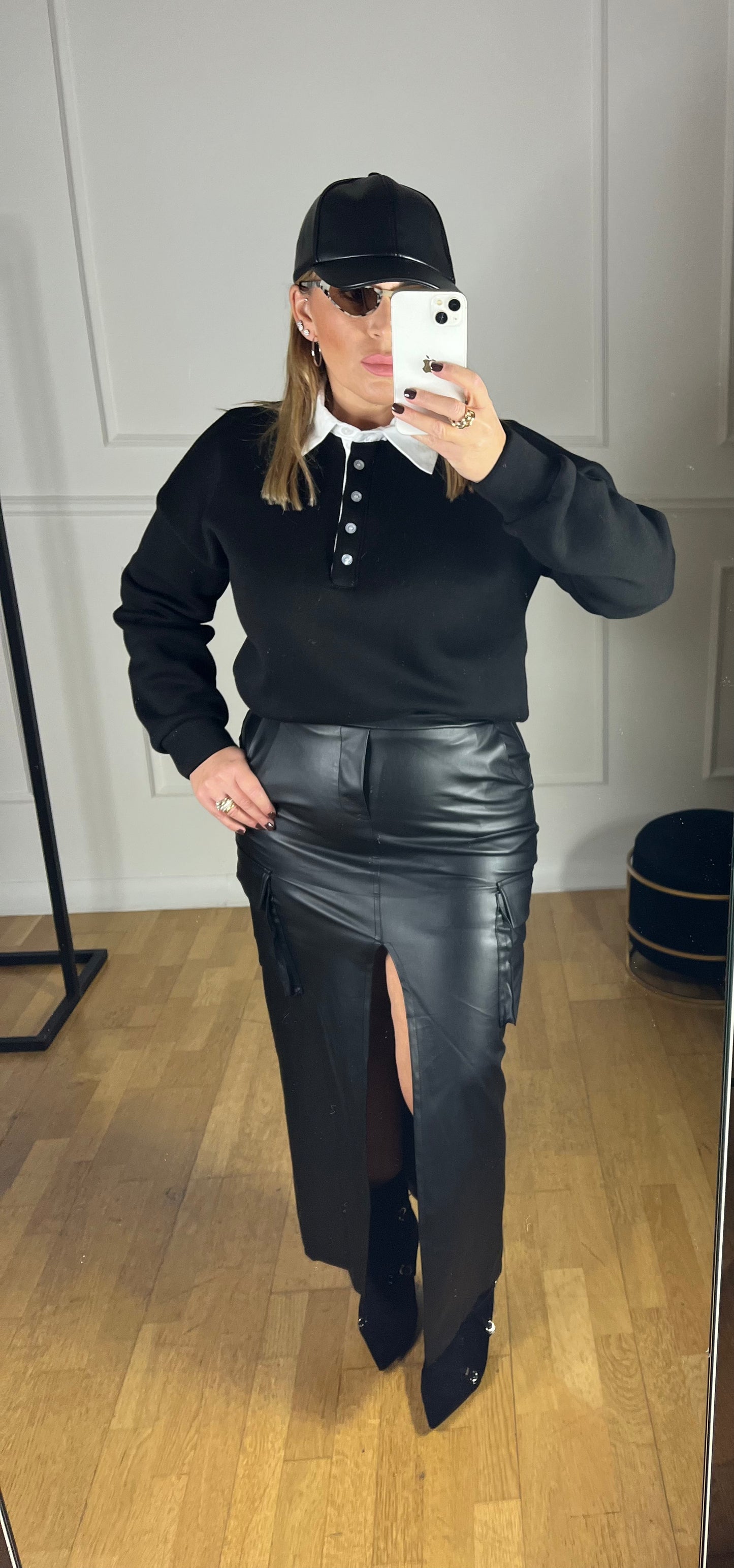 Gonna Leather Nera